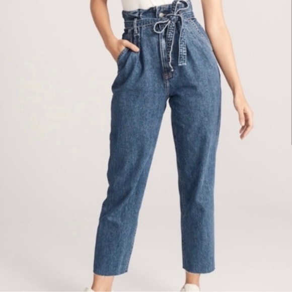 Abercrombie and Fitch A&F Mom Jeans with Ties Size 26 | 2R - Picture 7 of 7